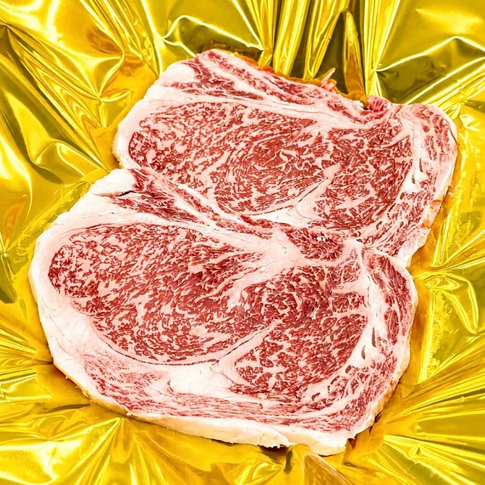 （冷凍）松阪牛ロースステーキ200ｇ×2枚　ギフト箱入り B-159 ／ 瀬古食品 ふるさと納税 牛肉 松阪肉 ステーキ 名産 ブランド 霜ふり本舗 三重県 大紀町