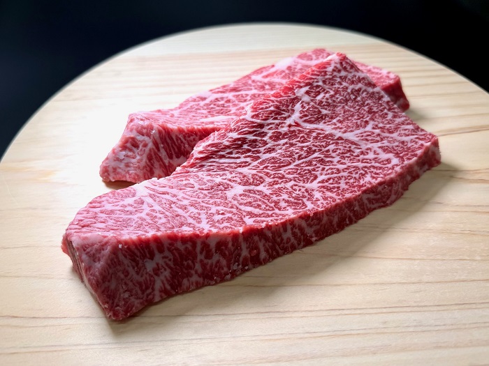 （冷凍） 松阪牛 カイノミステーキ 150ｇ×2枚 B-136 ／冷凍　瀬古食品　ふるさと納税　牛肉　松阪肉　名産　ブランド　霜ふり本舗　三重県　大紀町