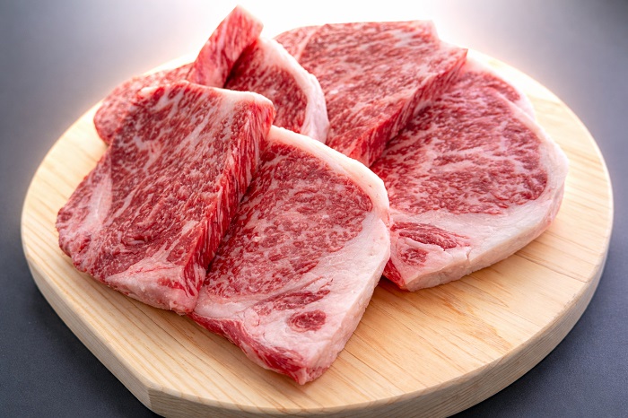 （冷凍）松阪牛 厚切り サーロインステーキ 1.2kg B-139 ／冷凍　瀬古食品　ふるさと納税　牛肉　松阪肉　名産　ブランド　霜ふり本舗　三重県　大紀町