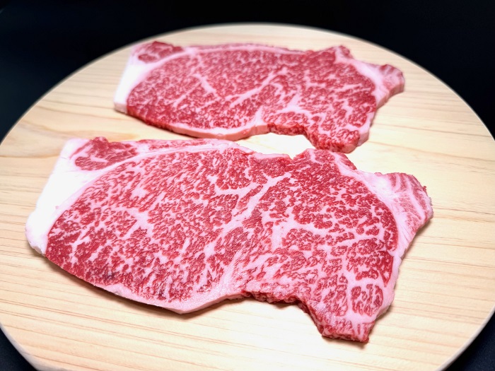 （冷凍）松阪牛 サーロインステーキ 約150g×2枚 【翌年6月より順次発送】【12月31日受付終了】 B-134 ／冷凍　瀬古食品　ふるさと納税　牛肉　松阪肉　名産　ブランド　霜ふり本舗　三重県　大紀町