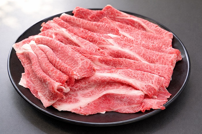 （冷凍） 松阪牛すき焼き モモバラ肩ロース 1ｋｇ b-130 ／ 瀬古食品 ふるさと納税 牛肉 松阪肉 名産 ブランド 霜ふり本舗 三重県 大紀町