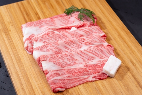 松阪牛　シルク　ロース　すき焼き　300g　B-63／冷凍　瀬古食品　ふるさと納税　牛肉　松阪肉　名産　ブランド　霜ふり本舗　三重県　大紀町