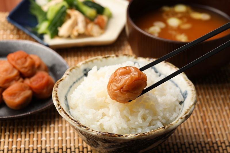 丸安青果の御浜町産南高梅干3キロ【梅干し 梅干 梅 うめぼし 南高梅 3kg 三重県 御浜町】