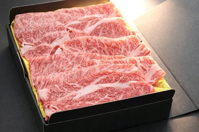 （冷凍） 松阪牛 しゃぶしゃぶ ロース・肩ロース 500ｇ b-124 ／ 瀬古食品 ふるさと納税 牛肉 松阪肉 名産 ブランド 霜ふり本舗 三重県 大紀町